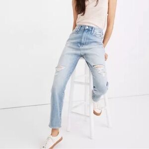 Madewell Mom Jean in Gilford Wash - Size 32